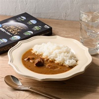 リゾートトラストゴルフ場特製ビーフカレー （5個セット）