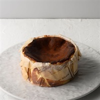 プレミアムバスクチーズケーキ＜リゾートトラストセレクション＞