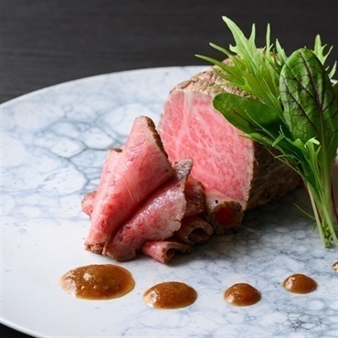 【お歳暮フェア2025】近江牛ローストビーフ(サーロイン300g)＜リゾートトラストセレクション＞