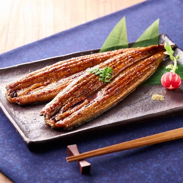 【お歳暮フェア2025】鰻楽 九州産うなぎ蒲焼2尾セット＜リゾートトラストセレクション＞