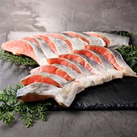 【お歳暮フェア2025】低温熟成 塩紅鮭 半身姿切身（個別包装）＜リゾートトラストセレクション＞