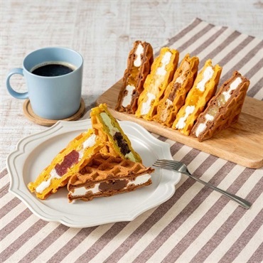 【お歳暮フェア2025】ボンパティ ワッフルバラエティセット8個＜リゾートトラストセレクション＞