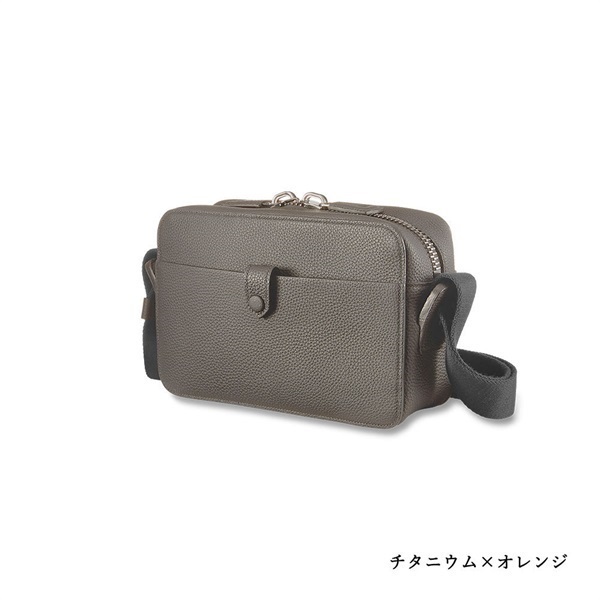 MAISON TAKUYA(メゾンタクヤ)T Travel Messenger＜リゾートトラストセレクション＞(チタニウム×オレンジ)