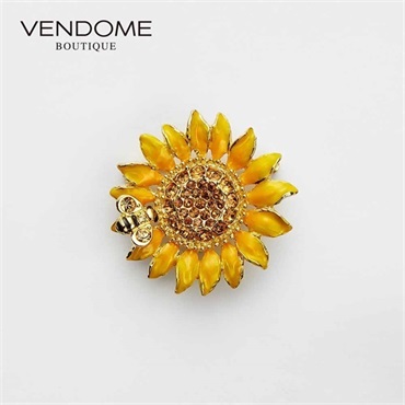 VENDOME BOUTIQUEひまわり ブローチ「VBRV3625  Y2」＜リゾートトラストセレクション＞