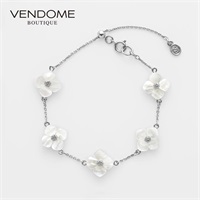 VENDOME BOUTIQUEシェルフラワー リバーシブルネックレス