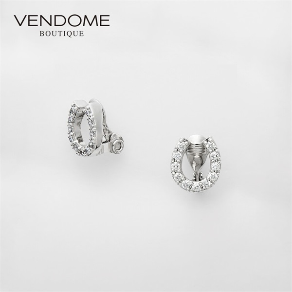 VENDOME BOUTIQUE馬蹄 ホースシュー イヤリング「VBME3662  CZ」＜リゾートトラストセレクション＞