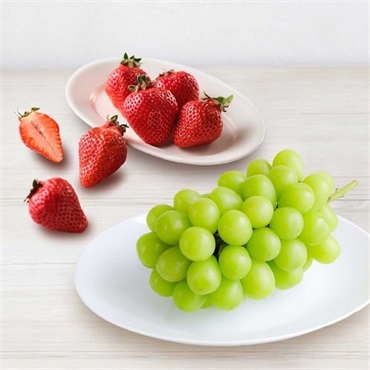 【お歳暮フェア2025】シャインマスカットといちご＜リゾートトラストセレクション＞