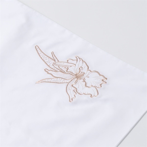 ザ・カハラ・ホテル＆リゾート 横浜＞オリジナルピロー＆ケース