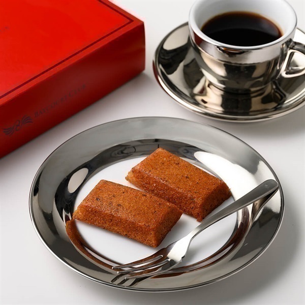 残りわずか】＜母の日限定ギフト＞カーネーション(5号鉢)・焼菓子
