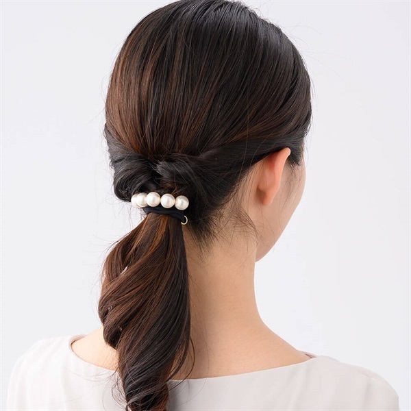 Complex Biz＞ポライトシェルパール ポニー(パールホワイト