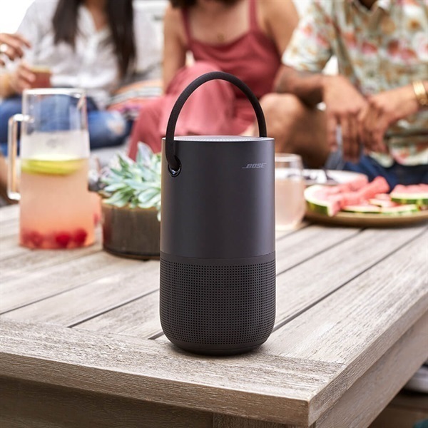 BOSE Portable Smart Speaker (トリプルブラック)「Portable HS  BLK」＜リゾートトラストセレクション＞|電化製品|Resorttrust Online Shop|リゾートトラストオンラインショップ