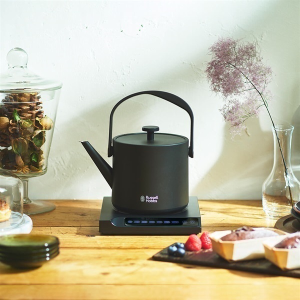 Russell Hobbs(ラッセルホブス) Tケトル (ブラック)「7106JP-BK」＜リゾートトラストセレクション＞|キッチン家電|Resorttrust  Online Shop|リゾートトラストオンラインショップ