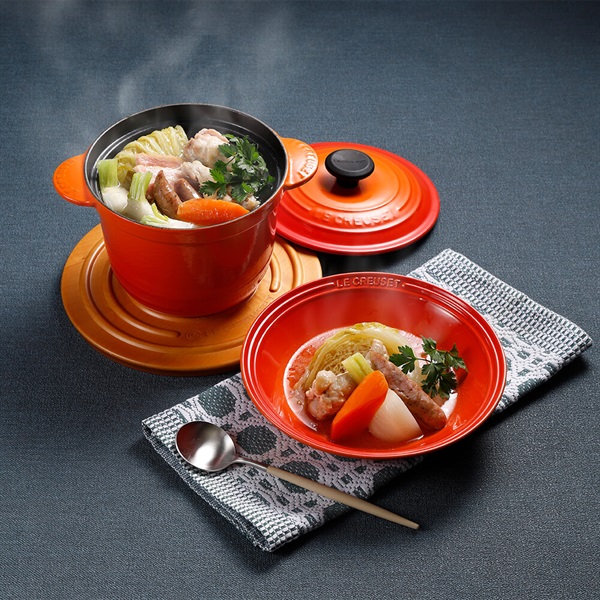 Le Creuset (ル・クルーゼ)ココット・エブリィ 18 オレンジ (SSツマミ)「21110180900460  」|食器・キッチン用品|Resorttrust Online Shop|リゾートトラストオンラインショップ